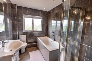 Photo 16- click for photo gallery